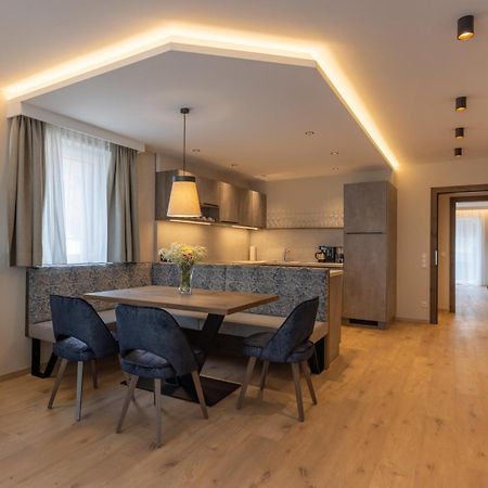 Appartements Zum Strossna Mayrhofen Exterior photo